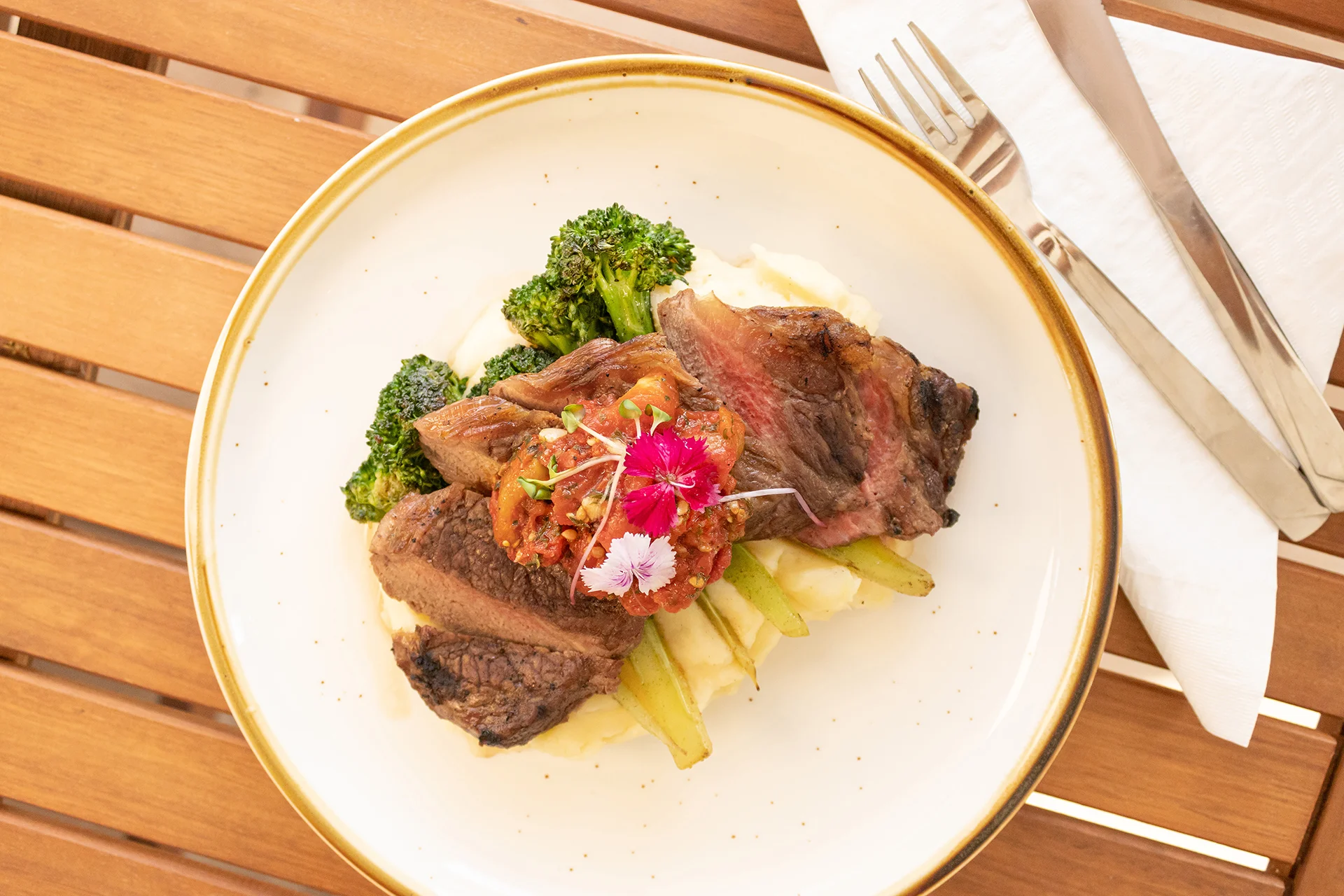 Happy Farms 10oz Striploin